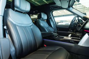 Land Rover Range Rover D350 — photo 17