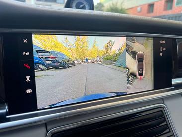 Porsche Panamera 4S E-Hybrid — photo 17