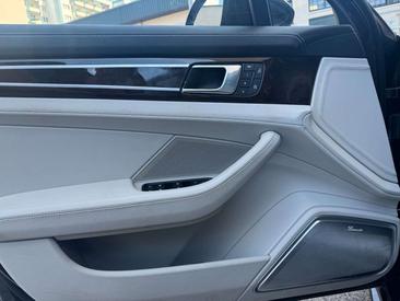 Porsche Panamera 4S E-Hybrid — photo 20