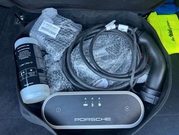 Porsche Panamera 4S E-Hybrid — photo 25