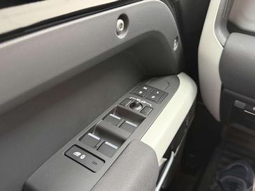Land Rover Defender 110 Hard Top D250 — photo 8