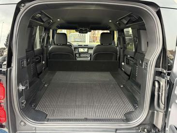 Land Rover Defender 110 Hard Top D250 — photo 16