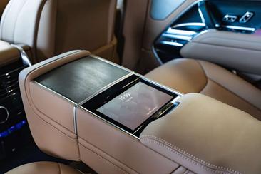 Land Rover Range Rover D350 — photo 11