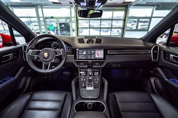 Porsche Cayenne III E-Hybrid — photo 31