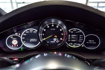Porsche Cayenne III E-Hybrid — photo 36