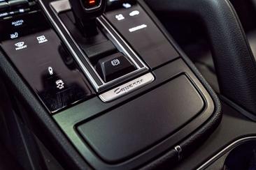 Porsche Cayenne III E-Hybrid — photo 39