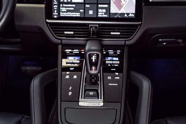 Porsche Cayenne III E-Hybrid — photo 42