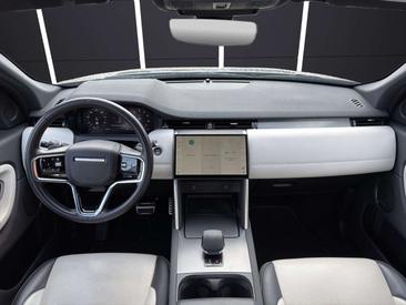 Land Rover Discovery Sport P300e — photo 11