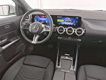 Mercedes EQA 250 — photo 4