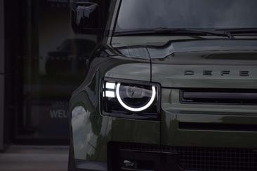 Land Rover Defender 130 D300 MHEV — photo 14