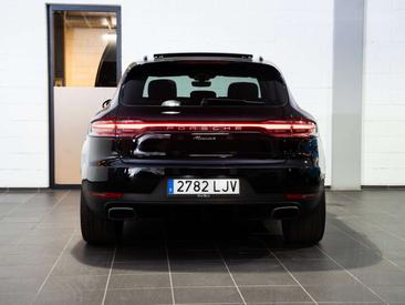 Porsche Macan — photo 3