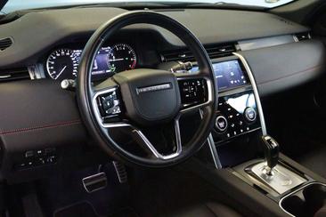 Land Rover Discovery Sport P300e — photo 2