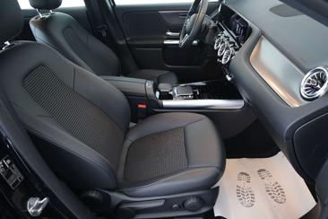 Mercedes EQA 250 — photo 4