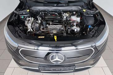 Mercedes EQA 250 — photo 23