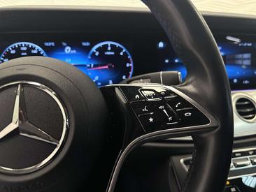 Mercedes Classe E Break 200 D — photo 21