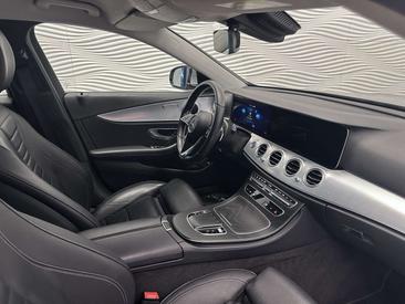 Mercedes Classe E Break 200 D — photo 28
