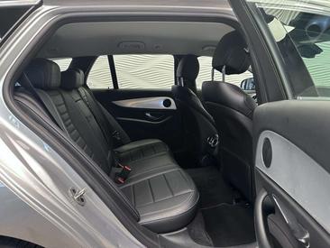 Mercedes Classe E Break 200 D — photo 29