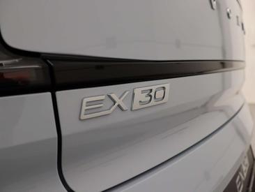 Volvo EX30 Single Motor — photo 35