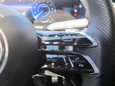 Mercedes EQA 300 4MATIC — photo 14
