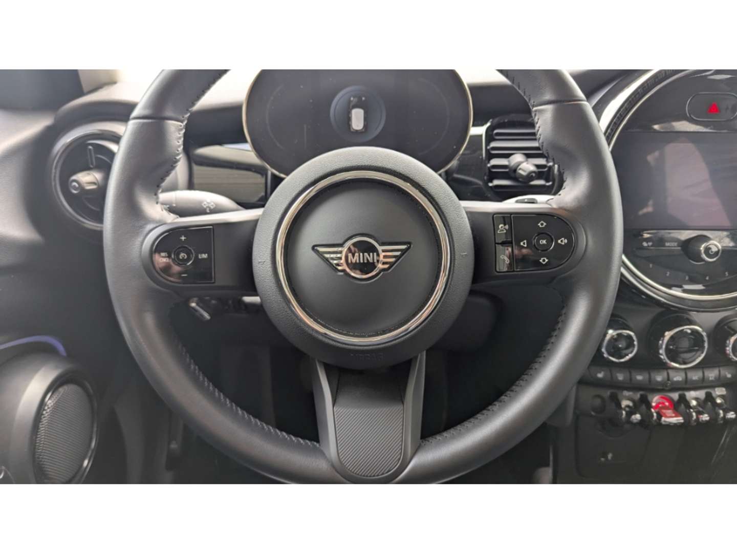 Mini 5 Portes Cooper Comfort - 2022 - Joinsteer - #9
