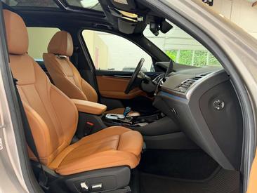 BMW iX3 — photo 12
