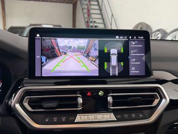BMW iX3 — photo 19