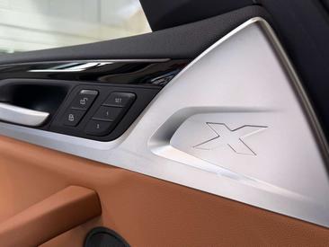 BMW iX3 — photo 23
