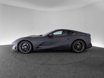 Ferrari 812 Superfast — photo 5