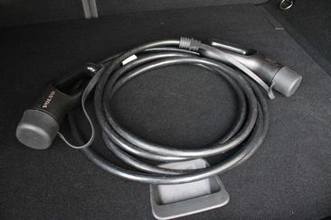 Volvo EX30 Single Motor Extended Range — photo 24