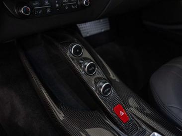 Ferrari 812 Superfast — photo 46