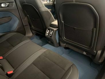 Volvo C40 Coupé SUV AWD — photo 25