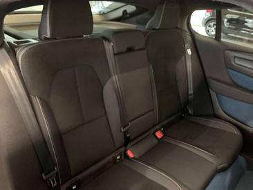 Volvo C40 Coupé SUV AWD — photo 26