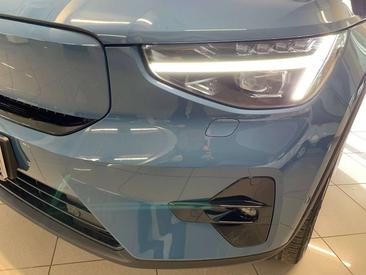 Volvo C40 Coupé SUV AWD — photo 31