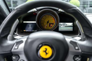 Ferrari F12 Berlinetta — photo 12