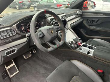 Lamborghini Urus Performante — photo 9