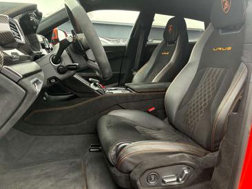 Lamborghini Urus Performante — photo 10