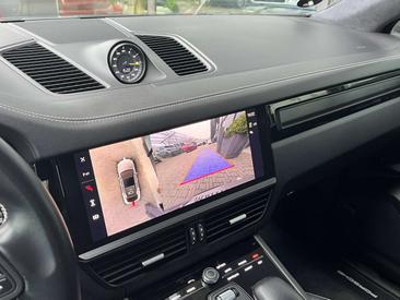 Porsche Cayenne III Turbo GT — photo 16