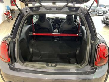 Mini 3 Portes Berline John Cooper Works GP — photo 32