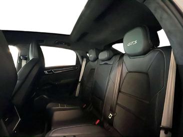 Porsche Cayenne III GTS — photo 14