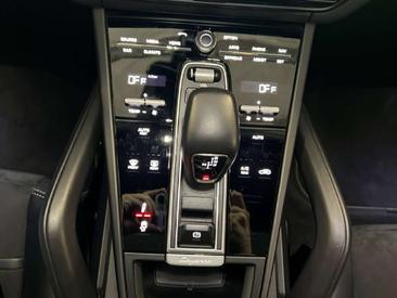 Porsche Cayenne III GTS — photo 20