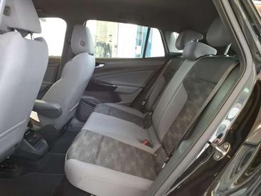 Volkswagen ID.4 Pro Performance — photo 7
