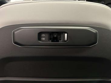 BMW X5 XDrive50e PHEV — photo 20