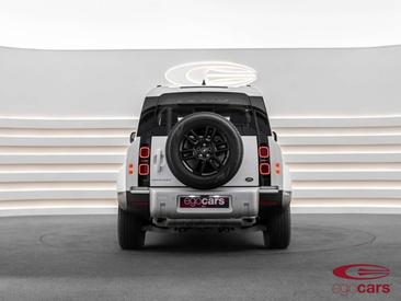 Land Rover Defender 130 Outbound — photo 5