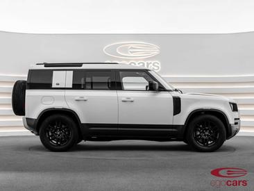 Land Rover Defender 130 Outbound — photo 7
