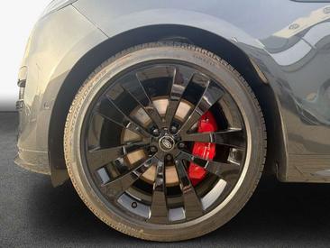 Land Rover Range Rover Sport P550e — photo 9