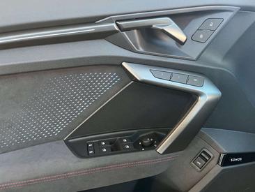 Audi RS3 Sportback — photo 13