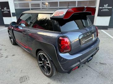 Mini 3 Portes Berline John Cooper Works GP — photo 2