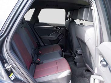 Audi Q3 35 TDI — photo 10