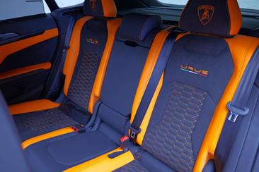 Lamborghini Urus S — photo 8