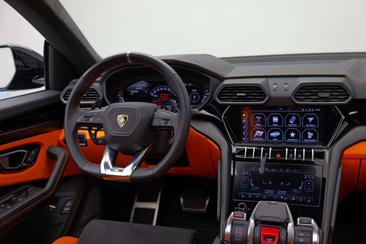 Lamborghini Urus S — photo 11